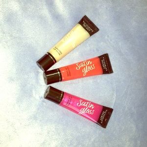 Victoria secret lipgloss